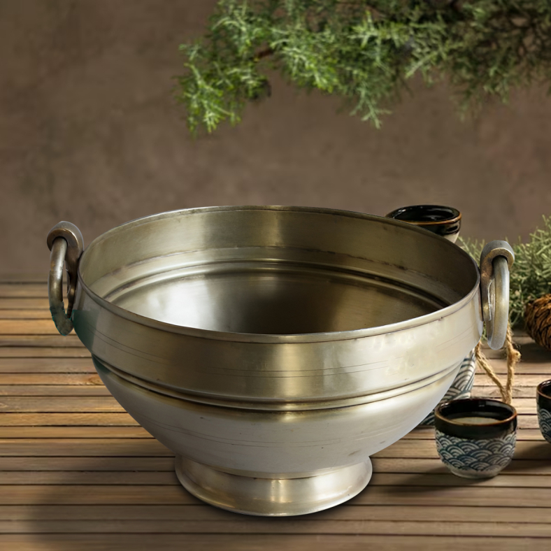 Joris Brass Pot 