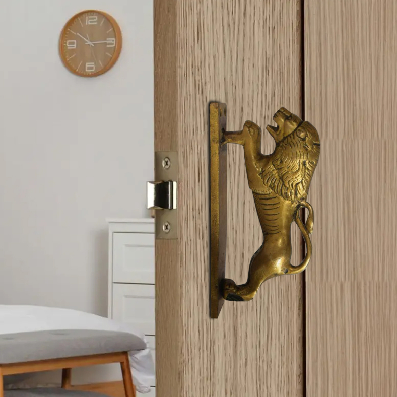 Contessa Brass Handle