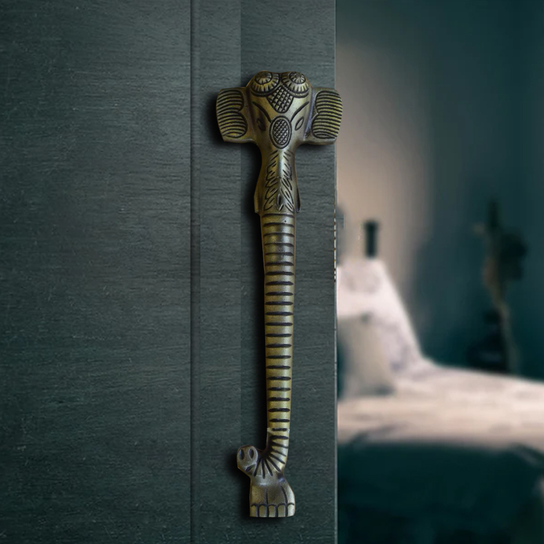 Erin Brass Handle