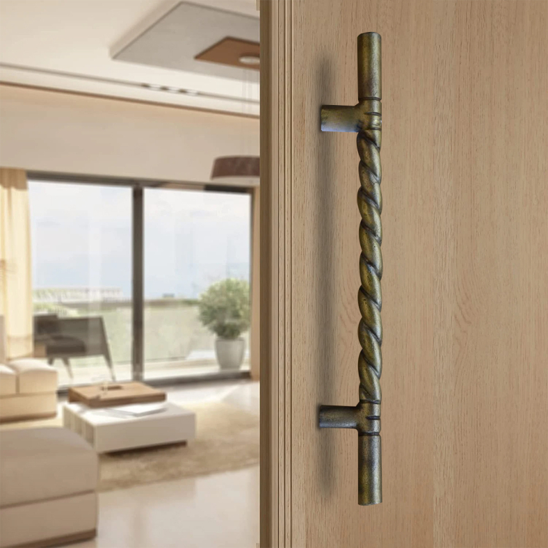 Soga Brass Handle