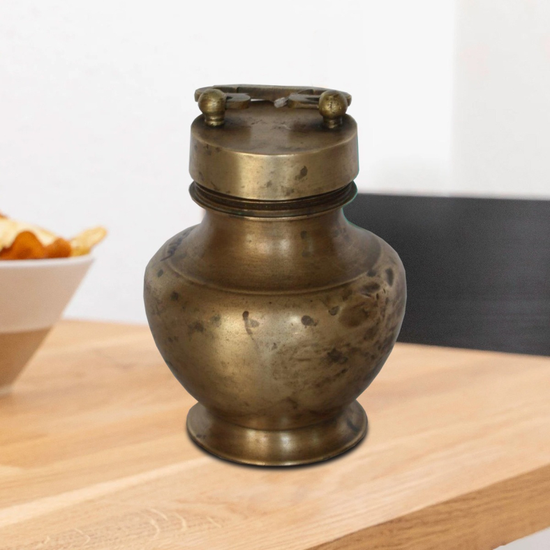 Isaac Brass Pot 