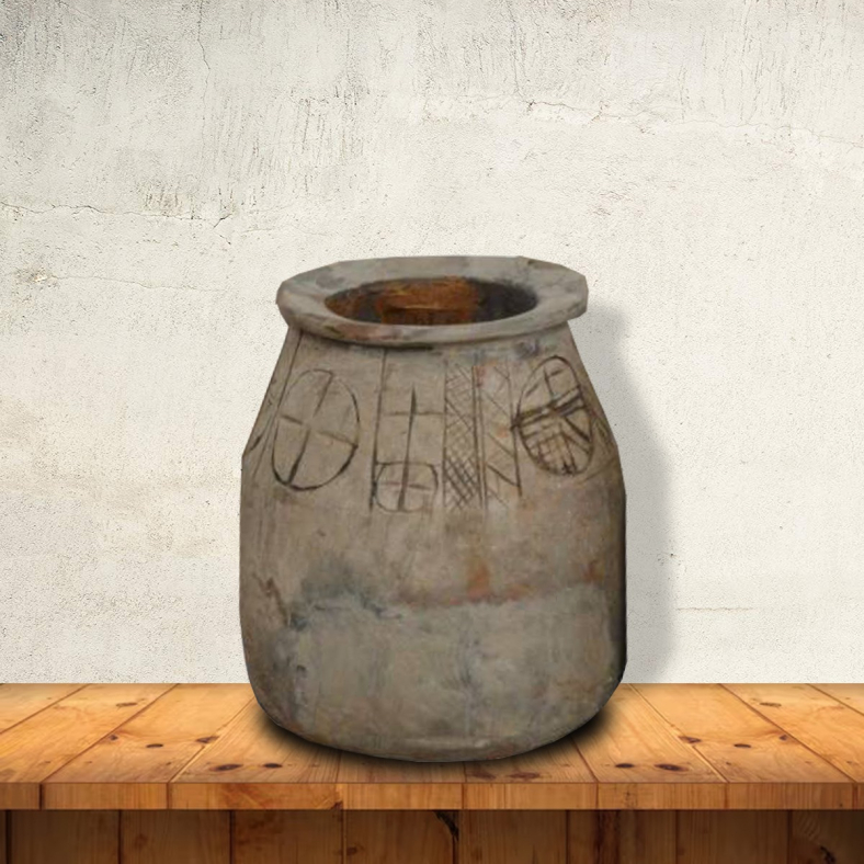 Zobiya Wooden Pot