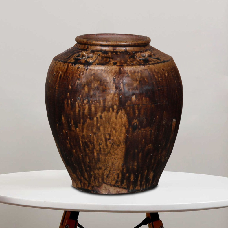 Victory Ceramic Pot