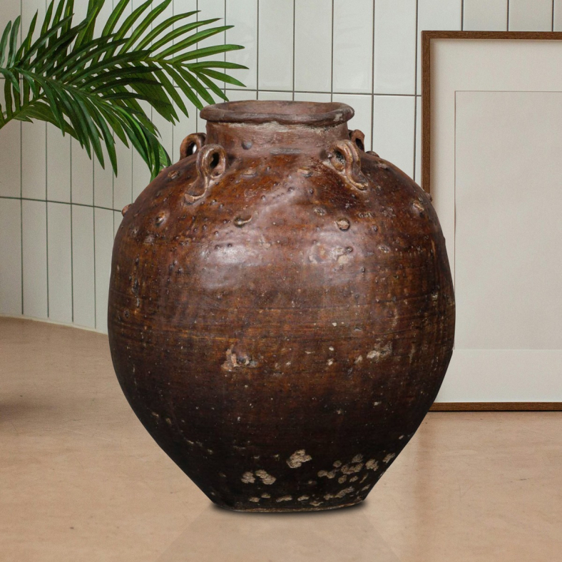 Elarithae Ceramic Pot