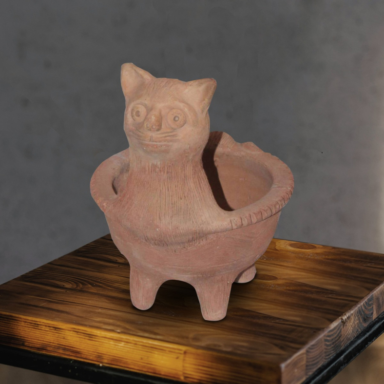 Drevin Clay Pot