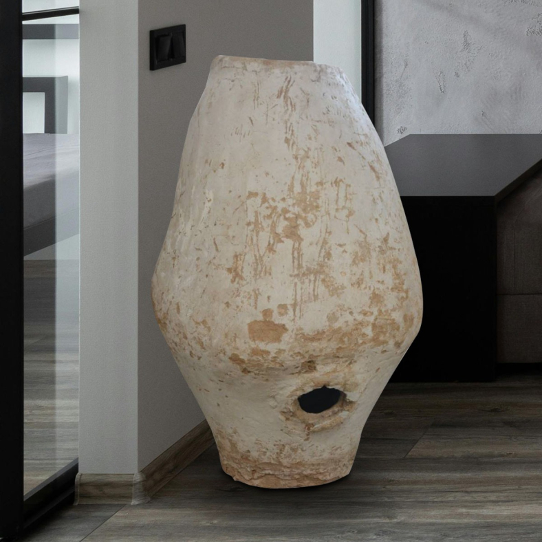 Nyvenor Paper Mache Pot
