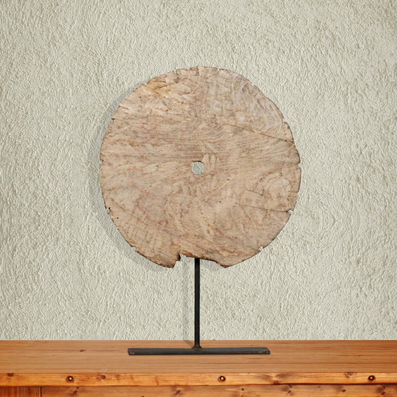 Sahiqa Vintage Wheel On Stand Curio
