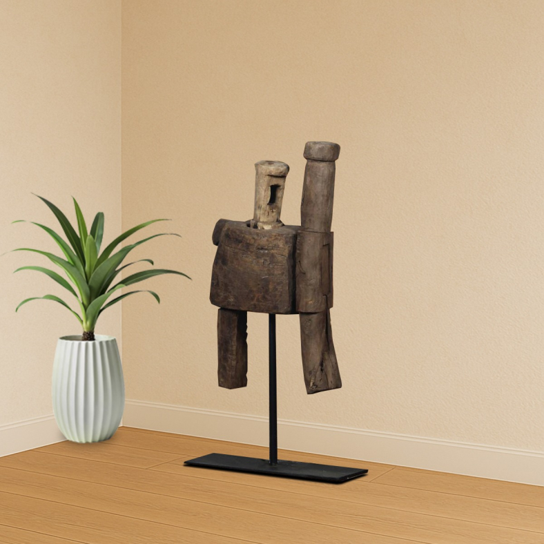 Liravyn Vintage Wooden Juicer Relic On Stand