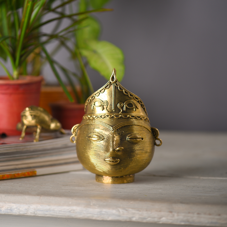 Dhokra Tribal Lady Pen Stand