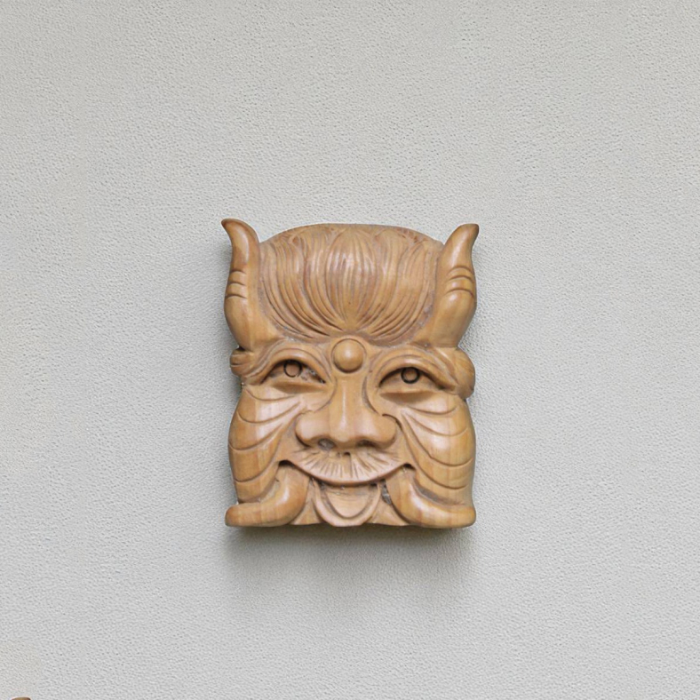 Belkis Wooden Wall Mask