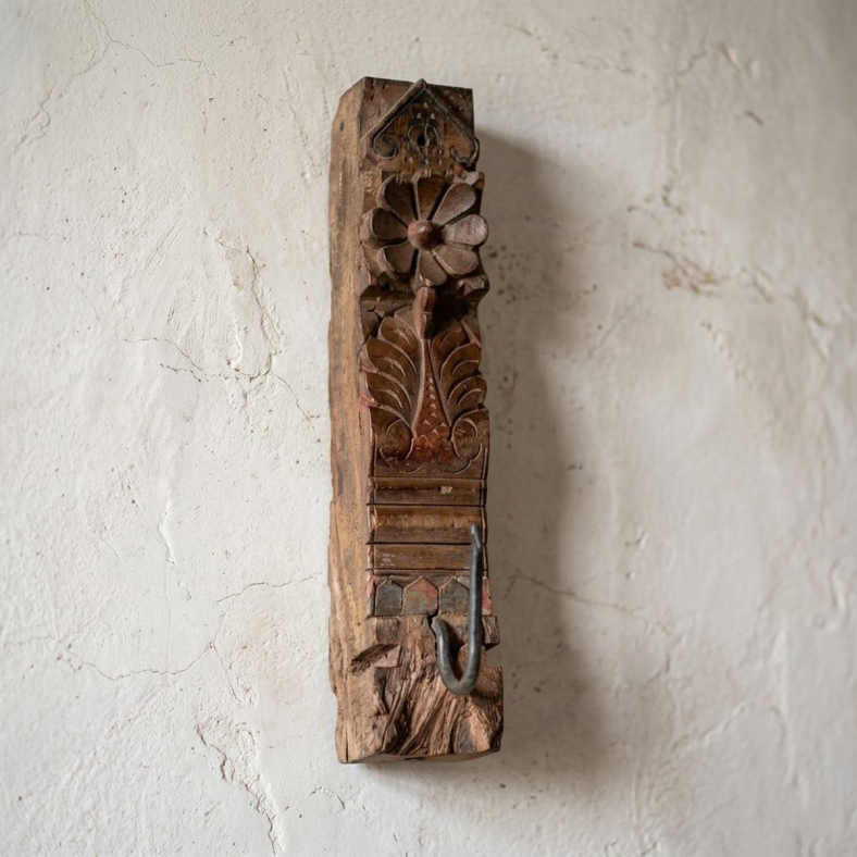 Bengi Wooden Hook