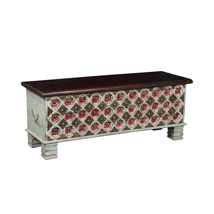 Quinn Carved Tiled Trunk