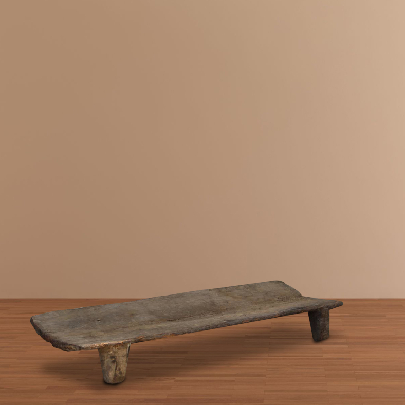 Tiago Naga Dining Table
