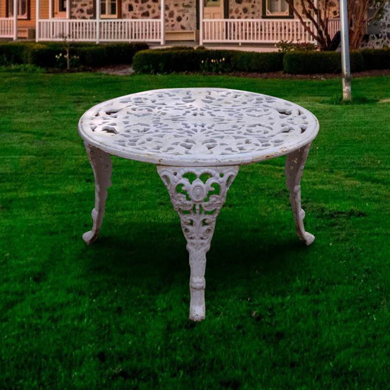 Sven Patio Table