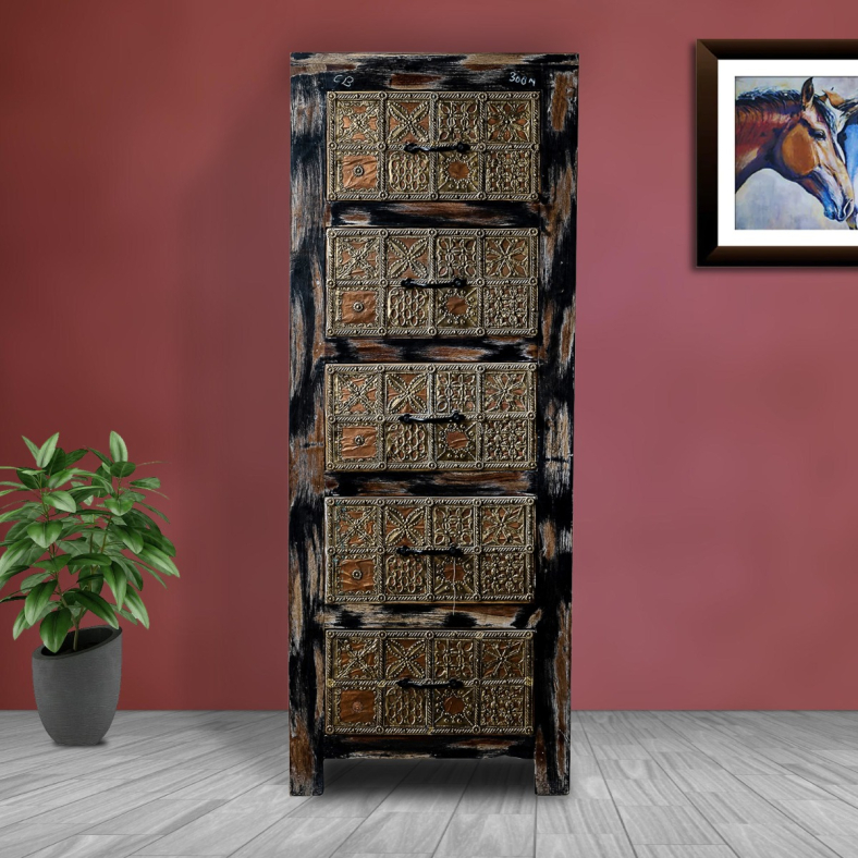 Afra chest of drawers 