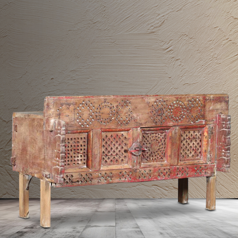 Aphrodite Wooden Damchiya