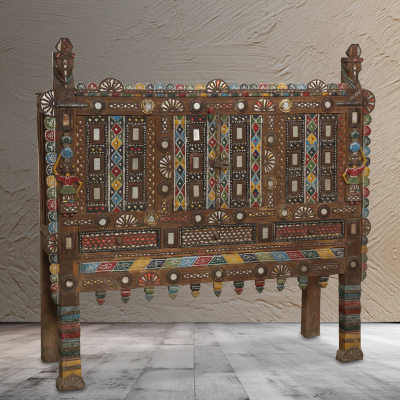Omiros Wooden Damachiya