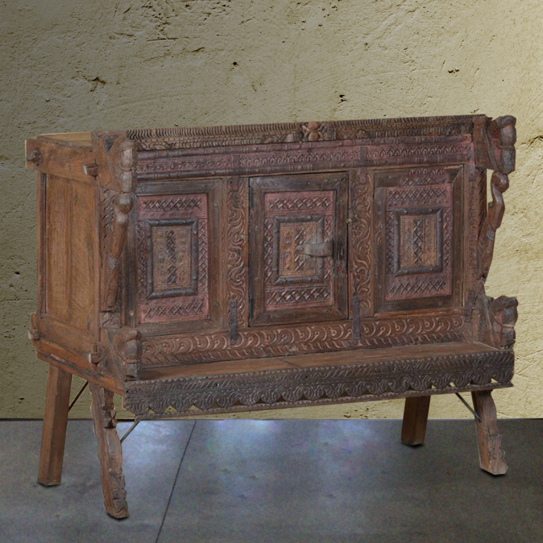 Lazaros Wooden Damachiya