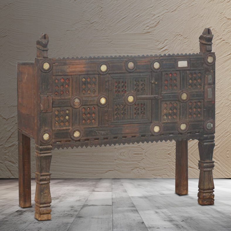 Zella Wooden Damachiya