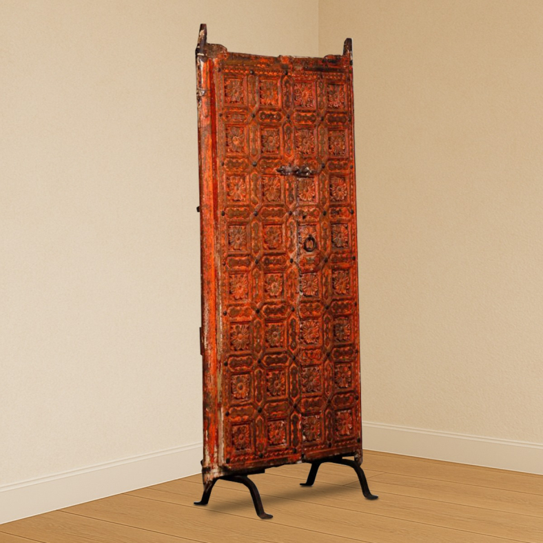Lioriel Wooden Door On Stand