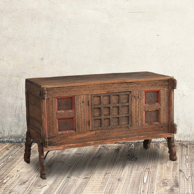 Mika Wooden Damchiya