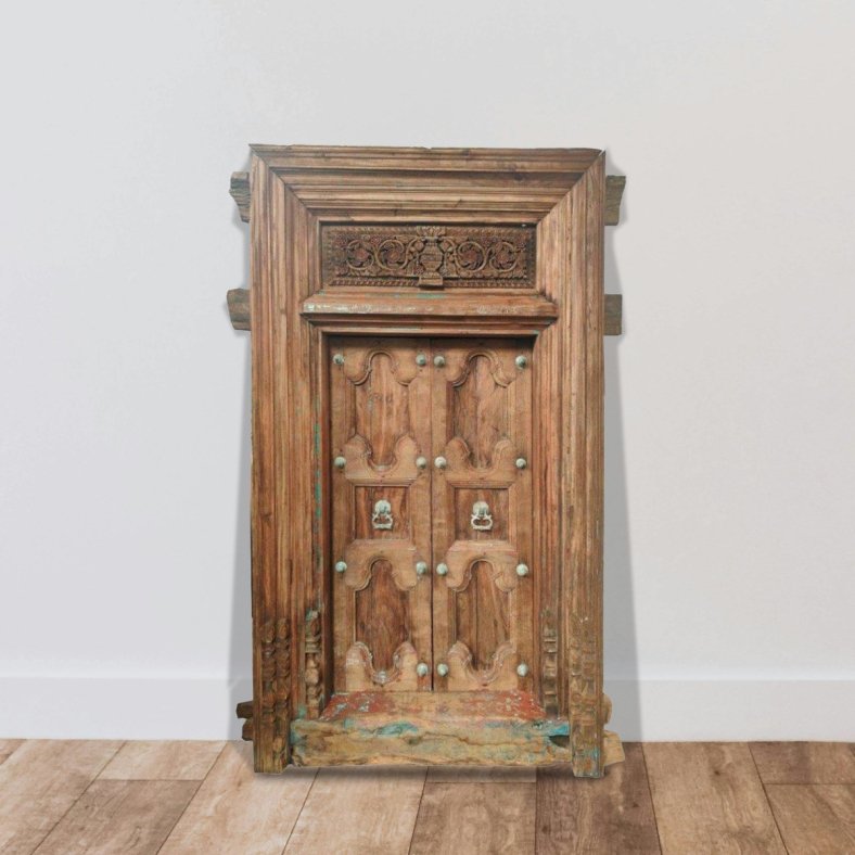 Bourne Wooden Door 