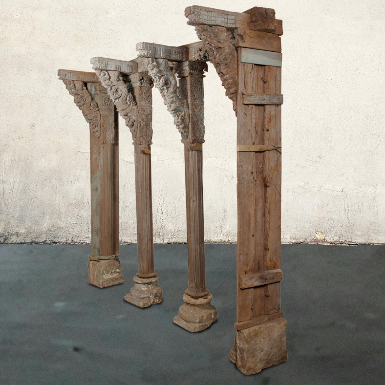 Cian Wooden Pillar Set Of Four