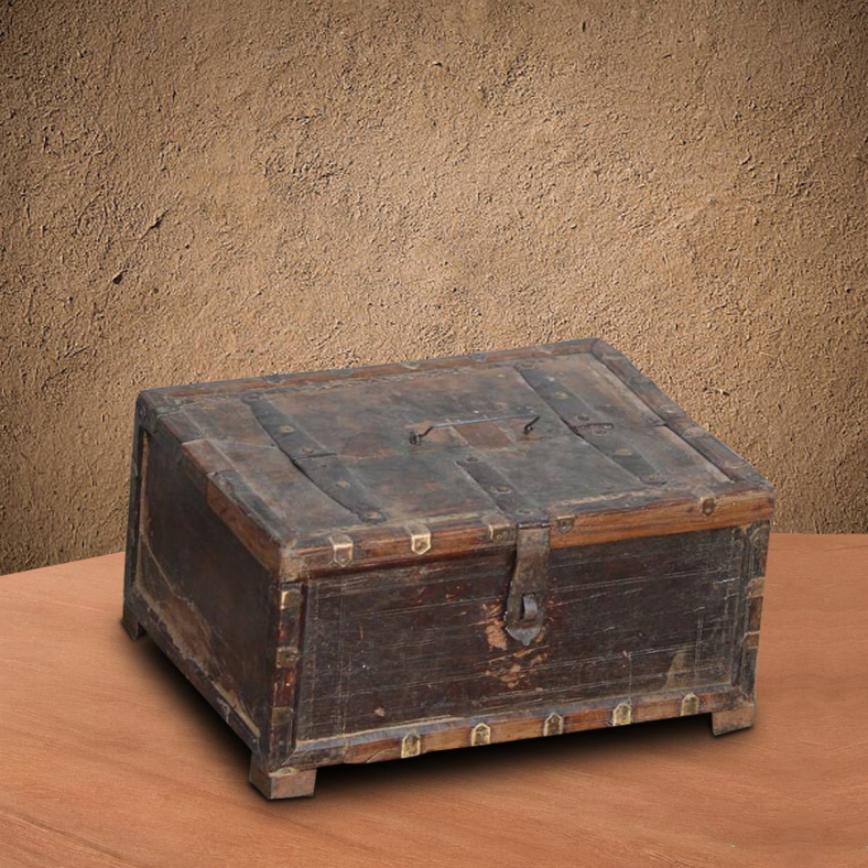 Dravion Wooden Box