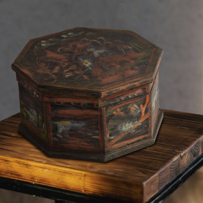 Elthorik Wooden Box