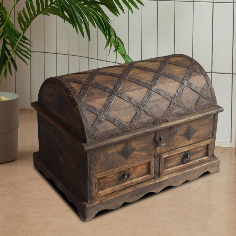 Vesrikal Wooden Box