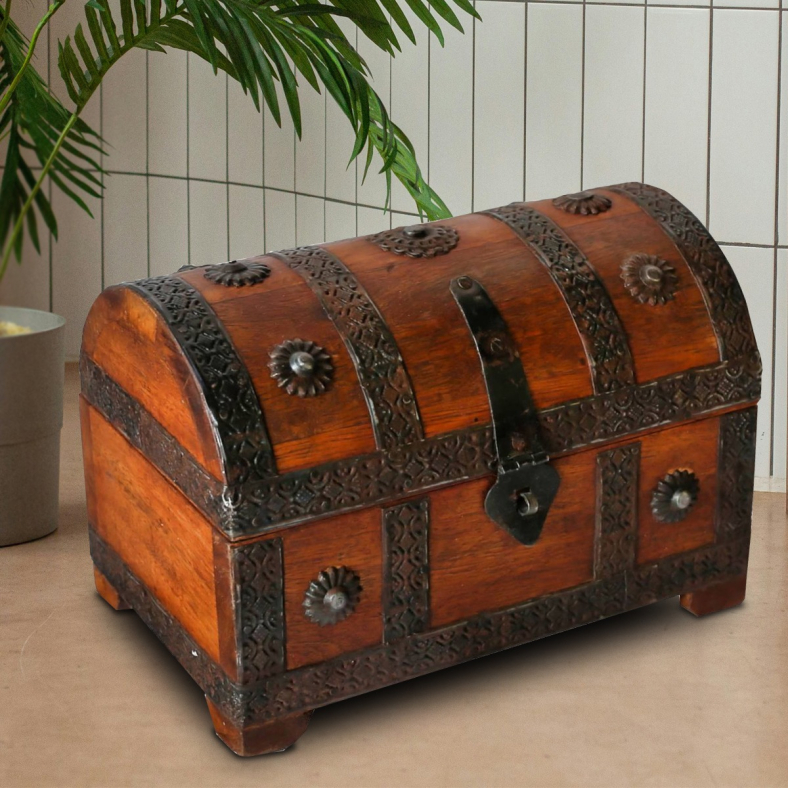 Omrien Wooden Box