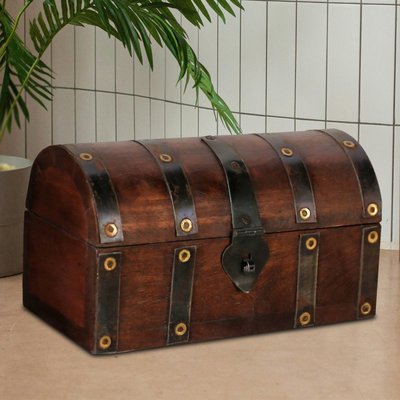 Nyssira Wooden Box