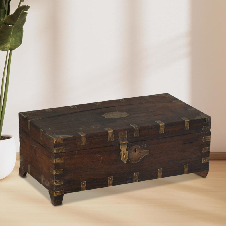 Cirelia Wooden Trunk