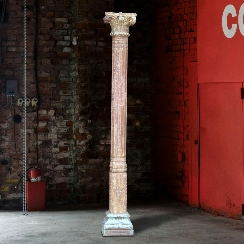 Veylith Wooden Pillar