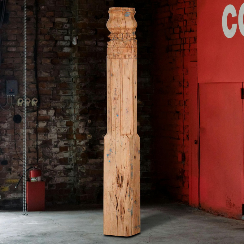 Coriselle Wooden Pillar