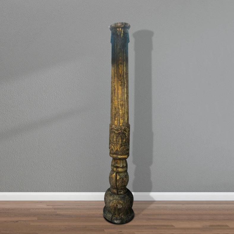 Azenor Wooden Pillar