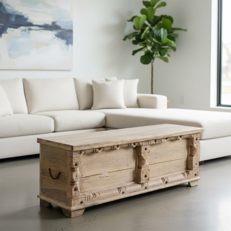 Osmeri Wooden Trunk