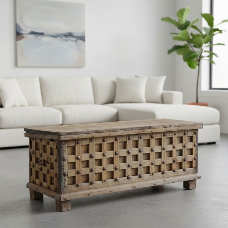 Wildern Wooden Trunk