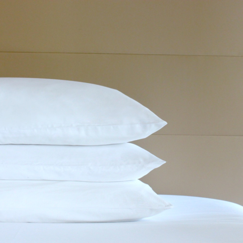 Julia Microfiber Pillow 