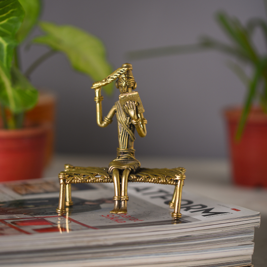Room setting displaying the Dhokra Tribal Lady with Mirror and Comb-Shop online at Artisans Rose