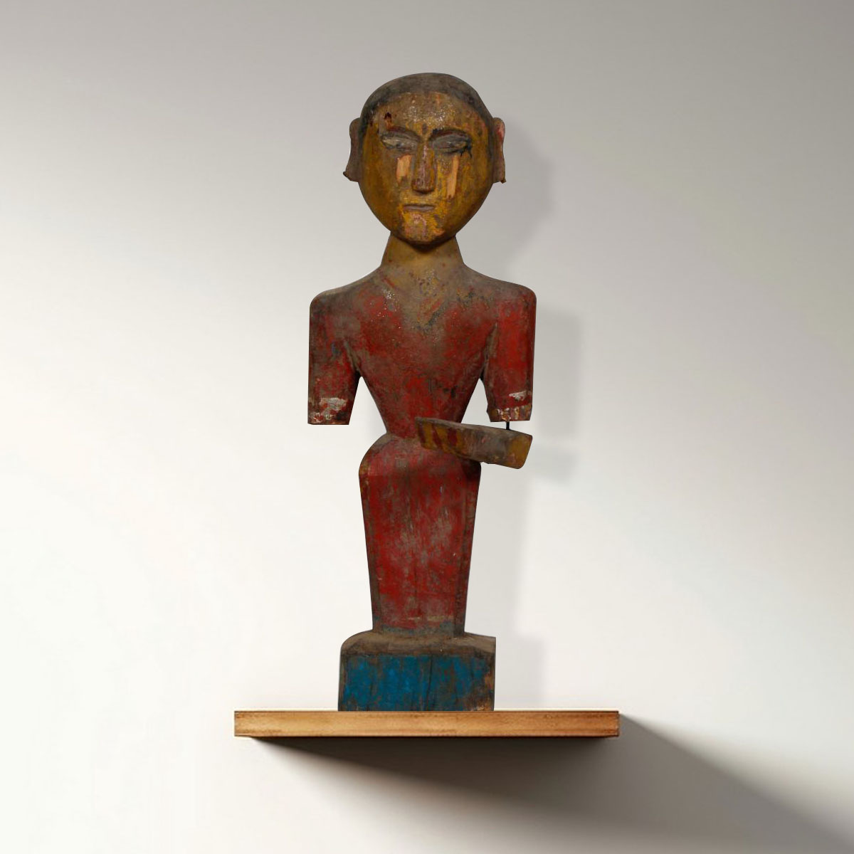 Devon lady statue with a graceful feminine design