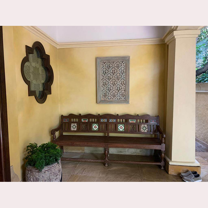 Filigree-styled wall art 