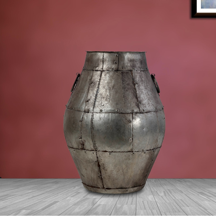 Stylish indoor planter pot for modern home styling